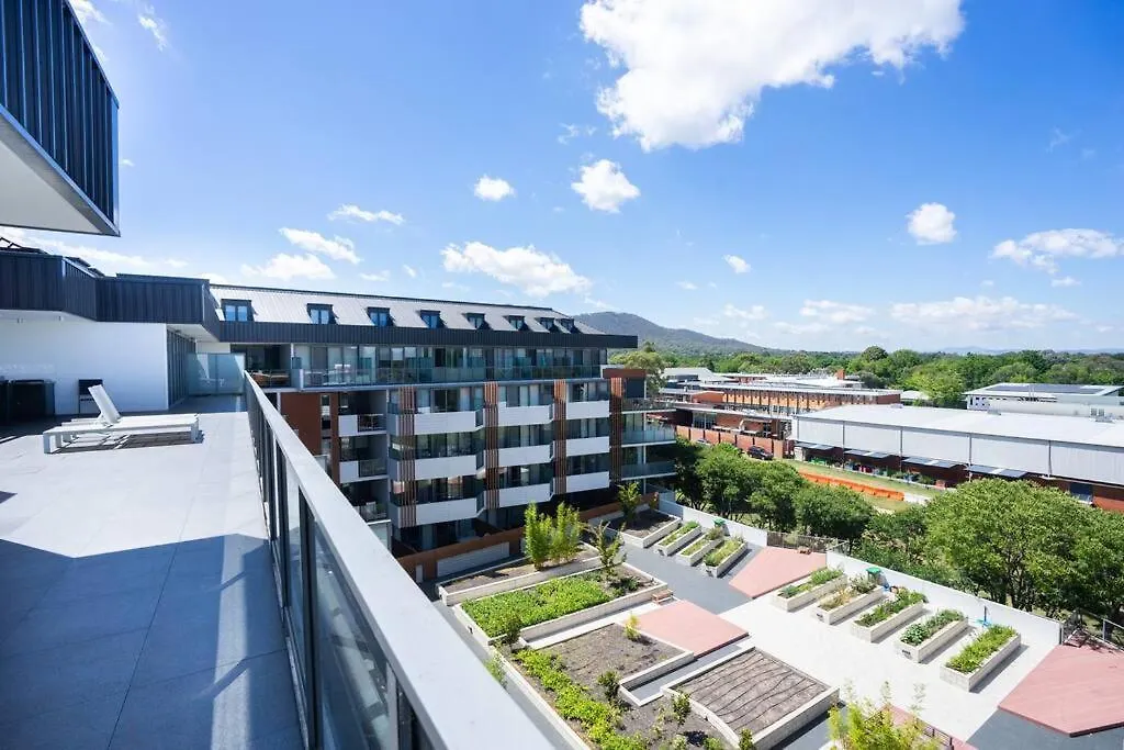 Lux 2 Bed 2 Bath Secure Parking Apartment In The Heart Of Dickson, Canberra Australië