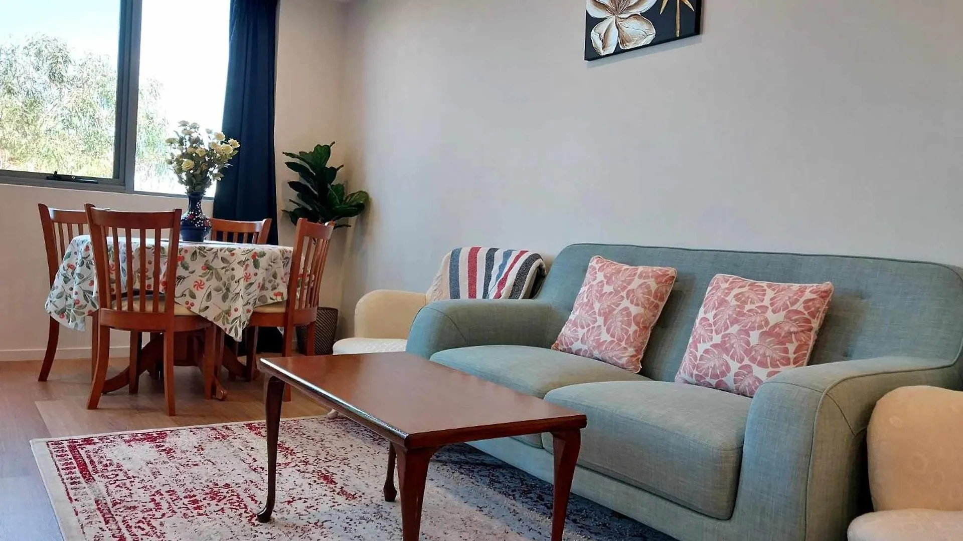 Lux 2 Bed 2 Bath Secure Parking Apartment In The Heart Of Dickson, Canberra Australië